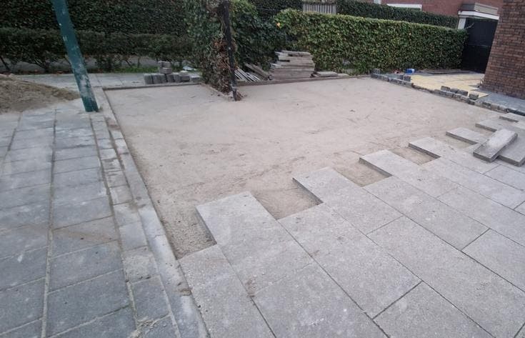 Bestrating, foto van Oprins Tuinprojecten